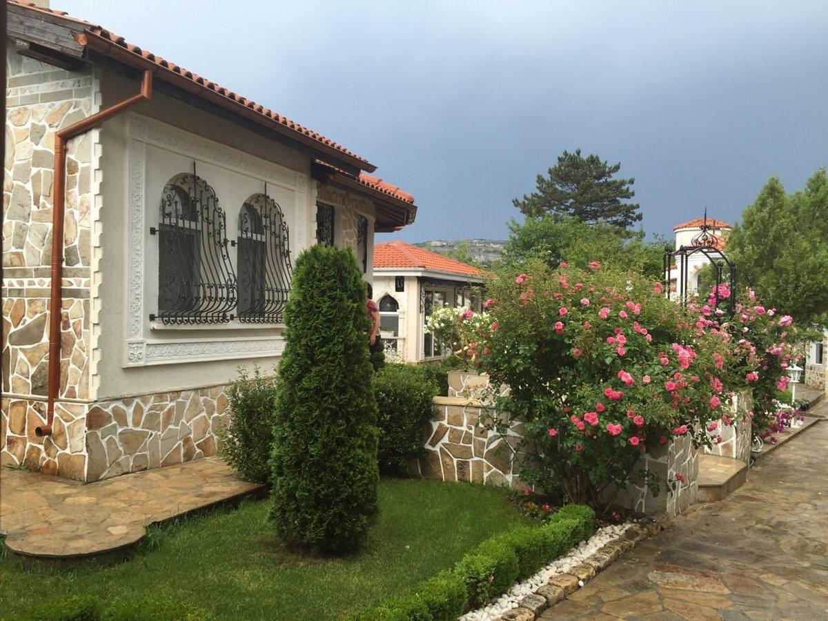 Villa St. Michael مادارا المظهر الخارجي الصورة