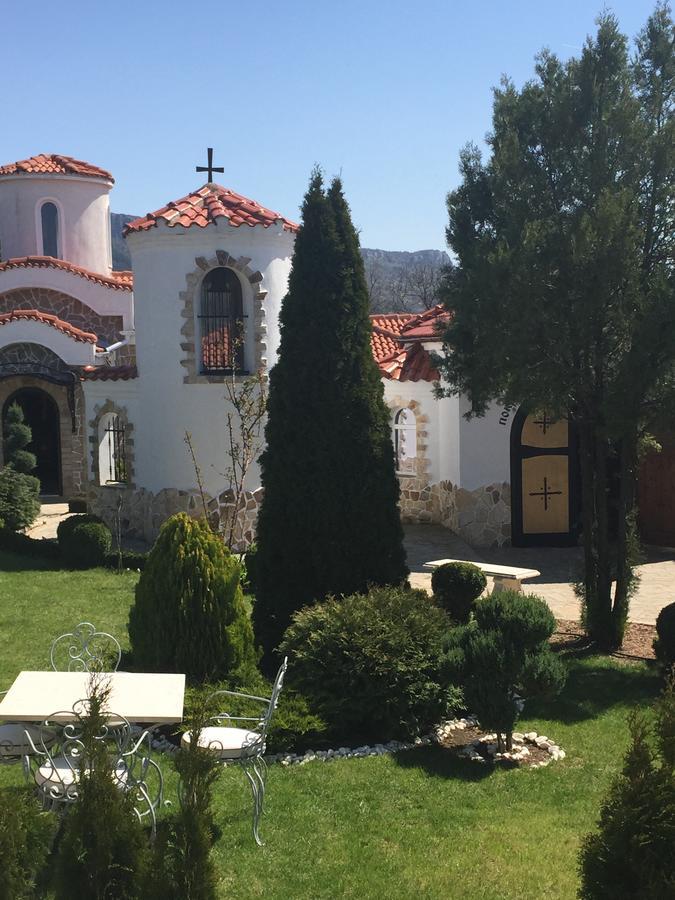 Villa St. Michael مادارا المظهر الخارجي الصورة